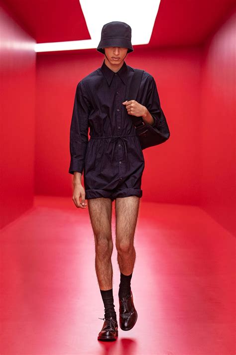 prada uomo ss22